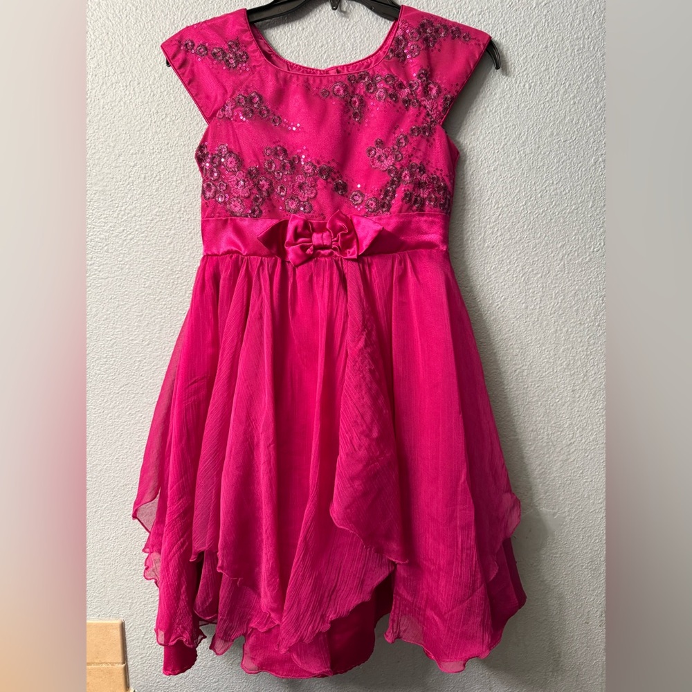 Elegant Pink girl  Dress size 12